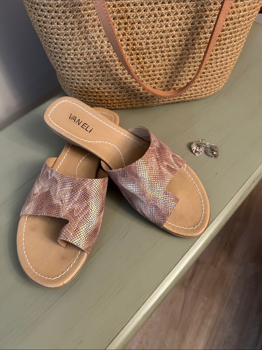 Vaneli Metallic Rose Gold Slide Sandals